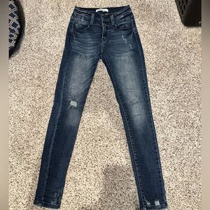 KanCan Skinny Jeans- NEW!